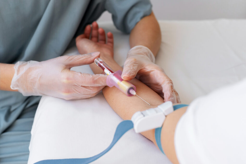 How to Find Entry-Level Phlebotomy Jobs with No Experience Where To Look For Entry-Level Phlebotomy Jobs.